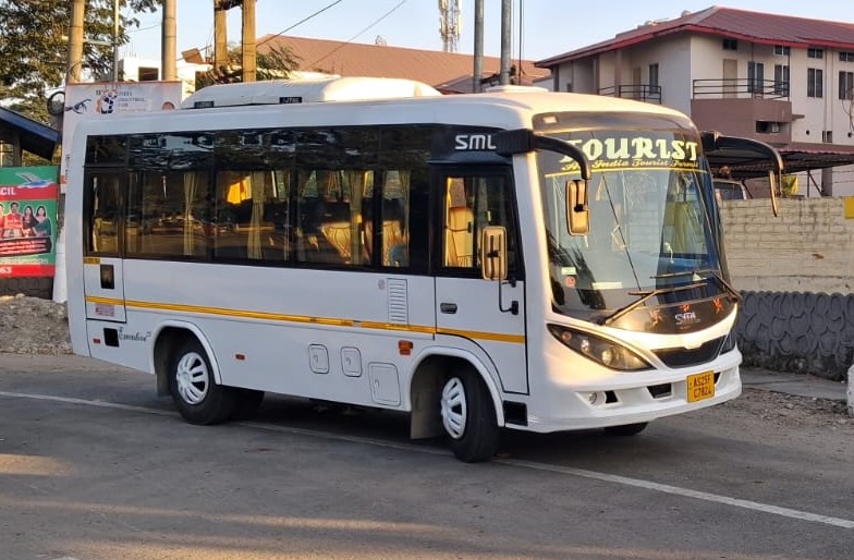 SML 22 Seater coach – photo 1